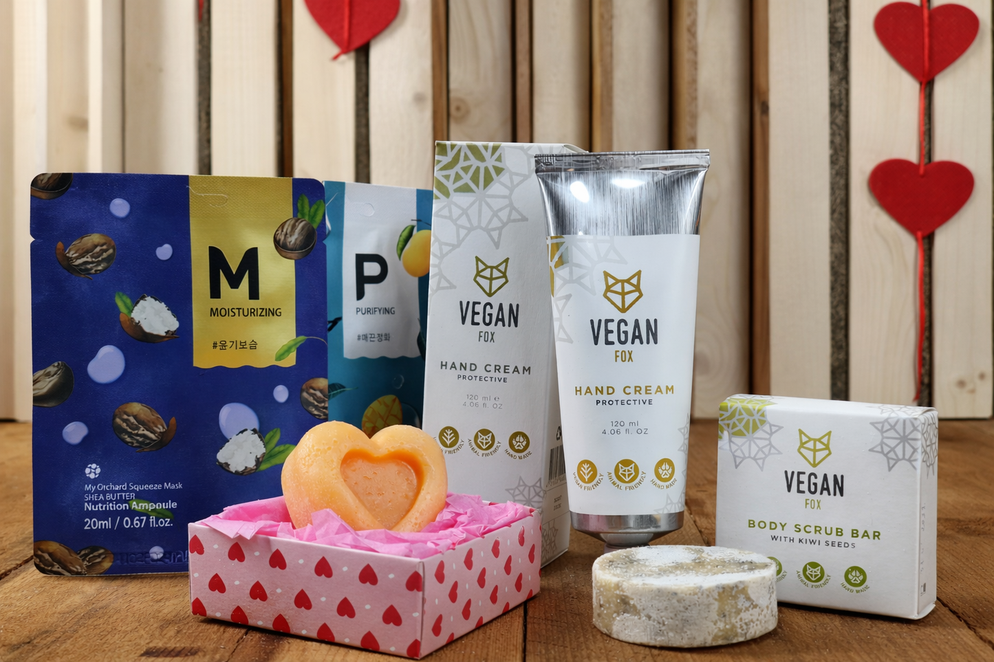 Veganiška SPA dovanų dėžutė jai – savęs priežiūros rinkinys (cruelty-free)