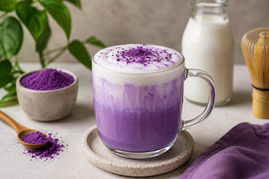 Ube latte: kas tai ir kaip pasigaminti namuose?